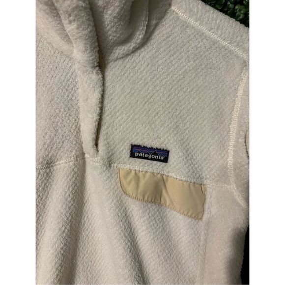 Patagonia White and Cream Snap Tool Pullover Soft Sweater Size Medium - Picture 3 of 4